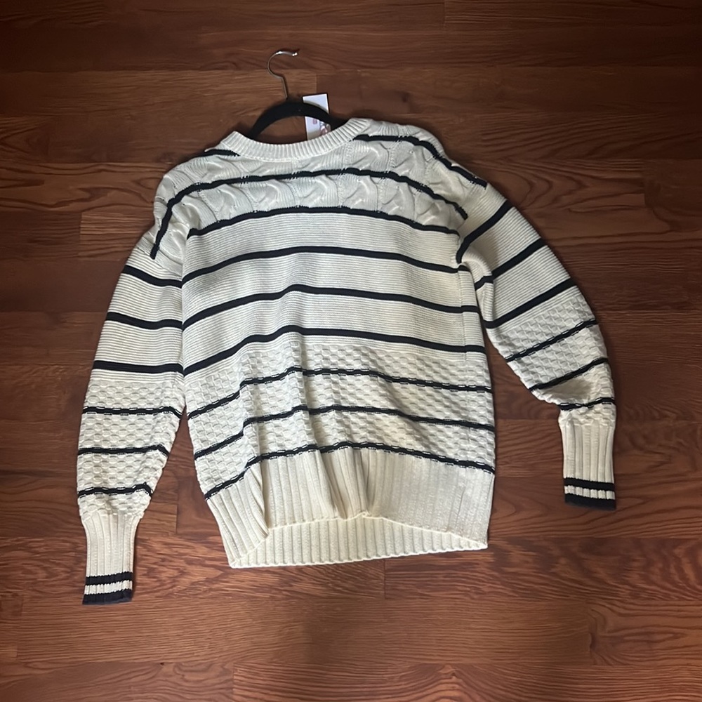 Vineyard Vines Cream and Black Striped Sweater